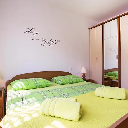 Appartement Zenta *