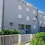 Zenta Appartement *